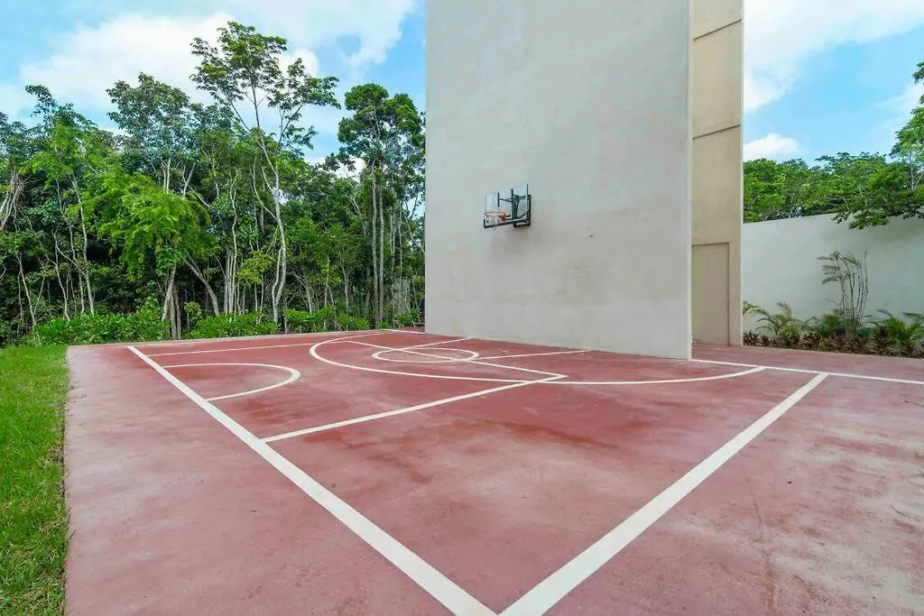 Villa Casa Ohana~3Br W/ Private Pool & Rooftop Jacuzzi, Wifi, Gym, & 5 Km To Beach Tulum