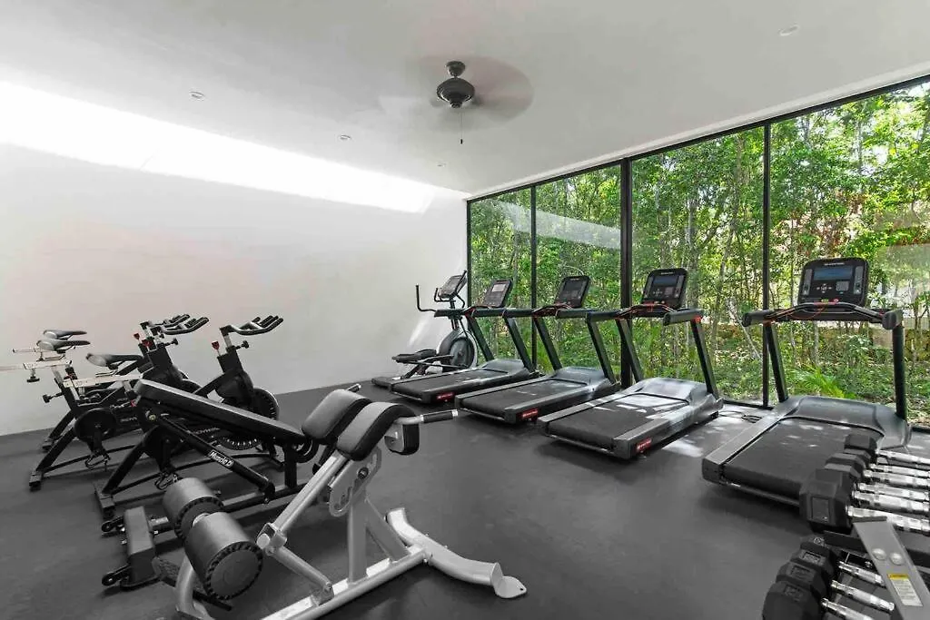 Villa Casa Ohana~3Br W/ Private Pool & Rooftop Jacuzzi, Wifi, Gym, & 5 Km To Beach Tulum