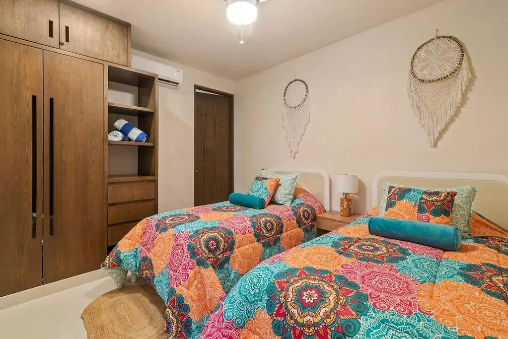 Casa Ohana~3Br W/ Private Pool & Rooftop Jacuzzi, Wifi, Gym, & 5 Km To Beach Tulum